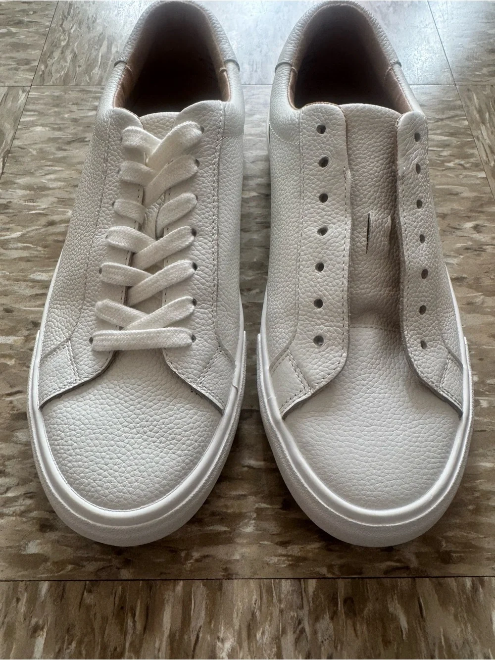 Lucky Brand Darleena Sneaker Size 8